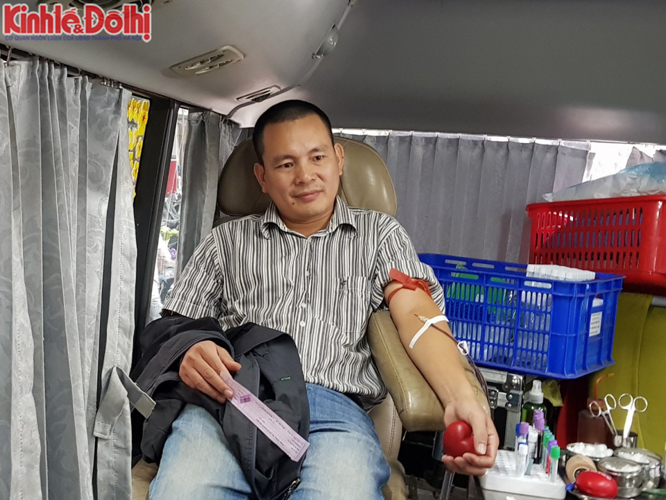 Cán bộ, nhân viên báo Kinh tế & Đô thị hiến máu tình nguyện - Ảnh 16