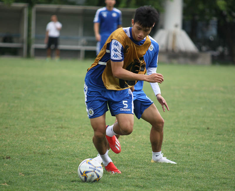 [Ảnh] Hà Nội FC quyết tâm đánh bại Ceres Nagros ngay tại Hàng Đẫy - Ảnh 8