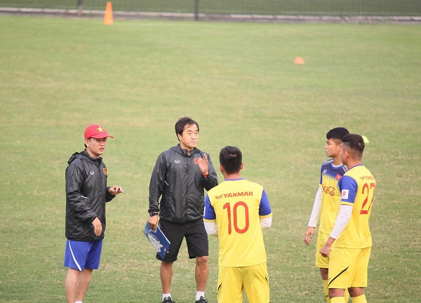 Thiếu vắng thầy Park, U23 Việt Nam nhận thêm hung tin - Ảnh 2