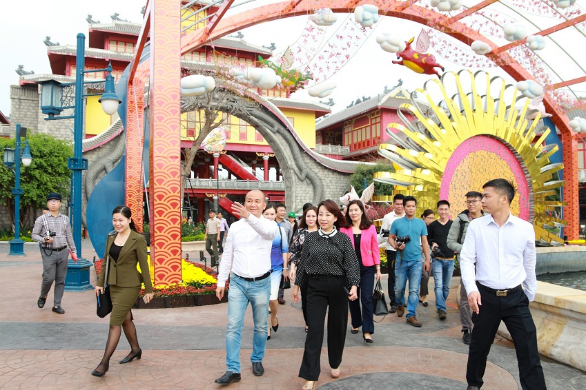 Lễ hội hoa xuân Sun World Halong Complex: Điểm hẹn hấp dẫn thu hút du khách dịp Tết - Ảnh 1