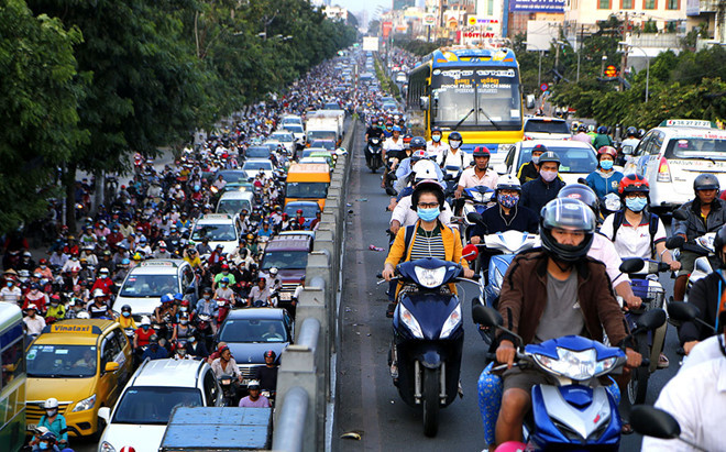 TP Hồ Chí Minh: Cuối năm nay, khởi công 7 dự án trọng điểm giảm thiểu ùn tắc giao thông - Ảnh 1