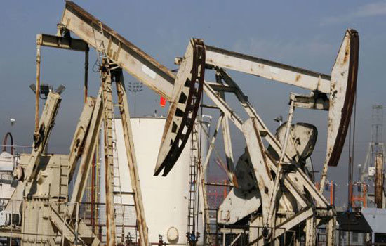 Giá dầu giảm xuống 60USD do lo ngại kinh tế Trung Quốc tăng chậm lại - Ảnh 1