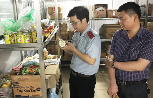 Hà Nội: Xử phạt vi phạm an toàn thực phẩm gần 277 triệu đồng - Ảnh 1