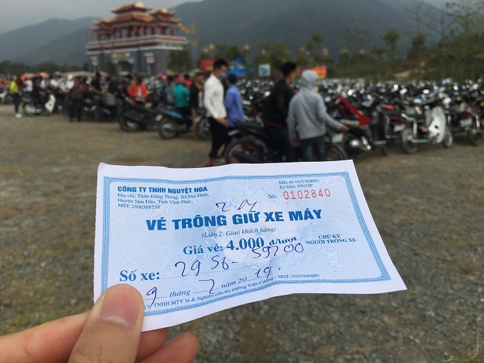 Lễ hội Xuân Tây Thiên 2019: Vé gửi xe in 4.000 đồng, thu 10.000 đồng - Ảnh 2