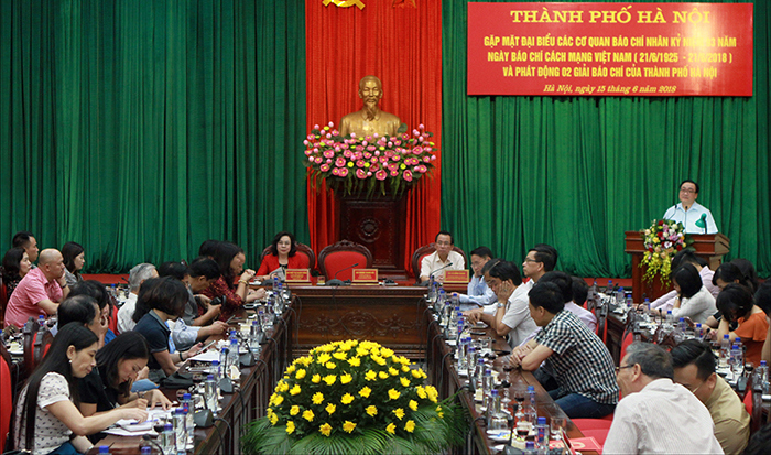 Lãnh đạo TP Hà Nội gặp mặt đại biểu các cơ quan báo chí - Ảnh 3