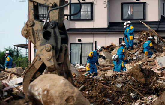 Hình ảnh Nhật Bản tan hoang sau thảm họa mưa lũ lịch sử, gần 200 người thiệt mạng - Ảnh 5