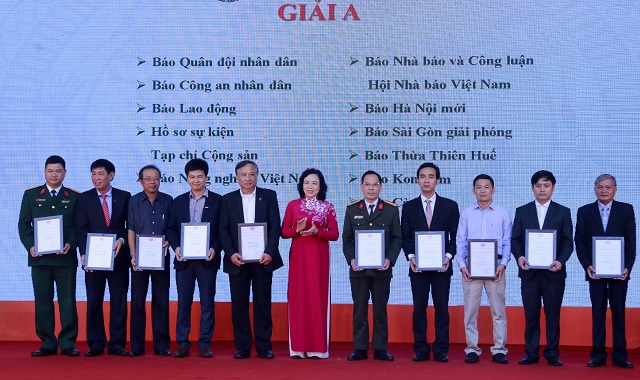 Bế mạc Hội báo Toàn quốc 2018: Khẳng định sự lớn mạnh của báo chí Việt Nam - Ảnh 4