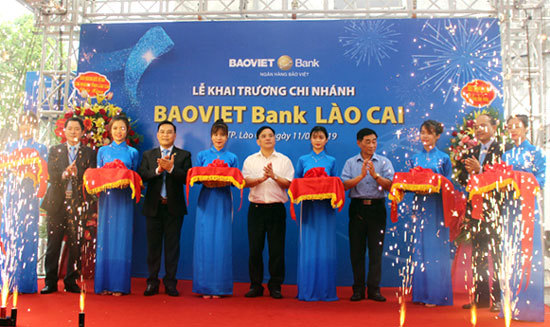 BaoVietBank khai trương chi nhánh đầu tiên tại Lào Cai - Ảnh 1