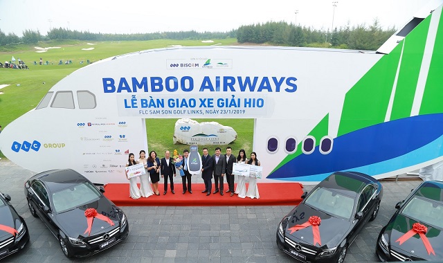 Bay Bamboo Airways - săn HIO 16 xe Mercedes tại FLC Golf Championship 2019 - Ảnh 3