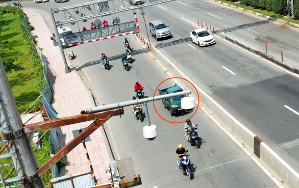 TP Hồ Chí Minh: Lắp camera công nghệ cao tự động bắt lỗi giao thông - Ảnh 1