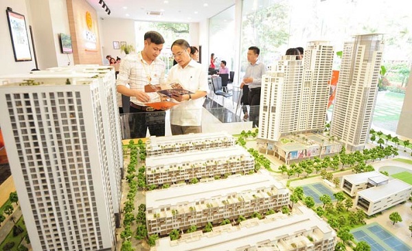 TP Hồ Chí Minh: Nguồn cung giảm, giá căn hộ vẫn tiếp tục tăng - Ảnh 1