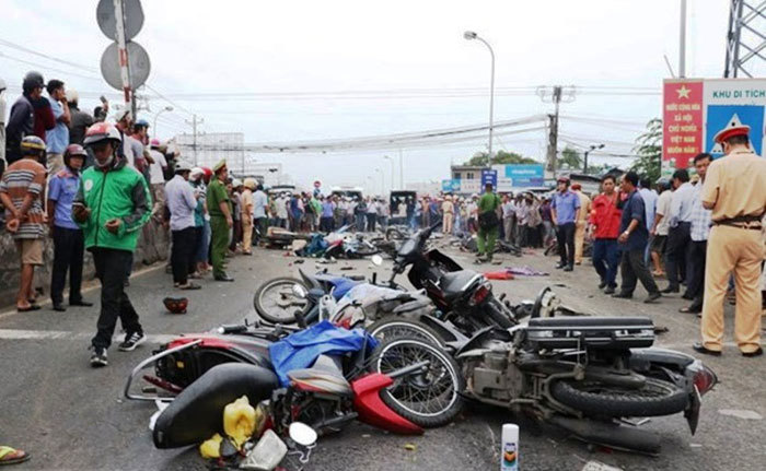 Sau hàng loạt vụ TNGT nghiêm trọng, siết chặt công tác đào tạo, sát hạch lái xe - Ảnh 1