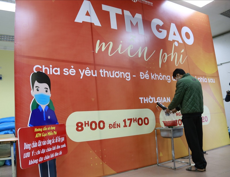 [Ảnh] Mở thêm “ATM gạo” phát miễn phí cho người khó khăn tại quận Bắc Từ Liêm - Ảnh 7