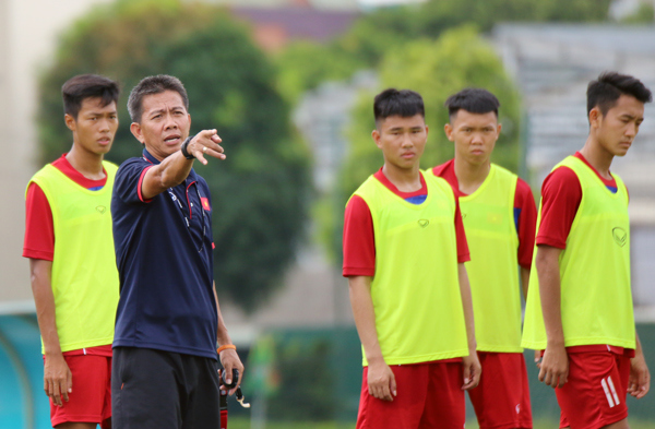 U19 Việt Nam triệu tập 24 cầu thủ chuẩn bị dự giải tứ hùng tại Hàn Quốc - Ảnh 1