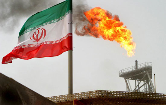 Tiếp tục siết trừng phạt Tehran, Mỹ sẽ không gia hạn lệnh miễn trừ nhập khẩu dầu từ Iran - Ảnh 1