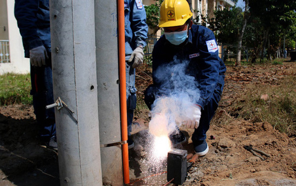 TP Hồ Chí Minh: Gấp rút thi công đưa bệnh viện dã chiến vào hoạt động - Ảnh 3