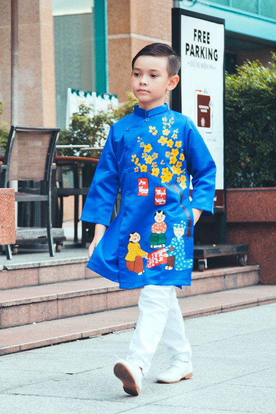 Ngọc Quyên bán áo dài ở Mỹ, trích tiền tặng trẻ em Việt - Ảnh 11