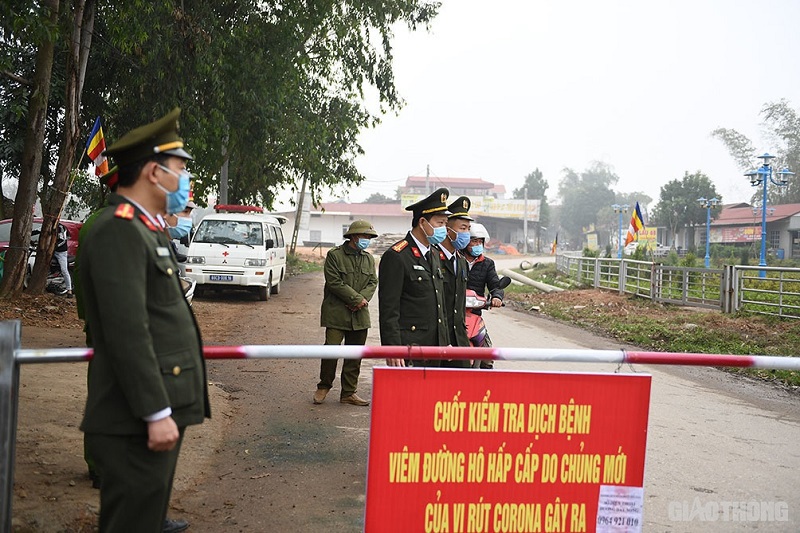 192 người ở “tâm dịch” Sơn Lôi đã rời khỏi nơi cư trú - Ảnh 1