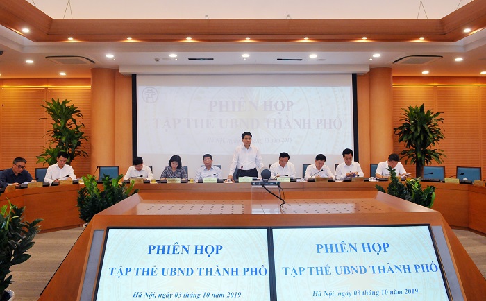 Tập thể UBND TP Hà Nội xem xét ban hành Quy định về bảo vệ môi trường làng nghề - Ảnh 1