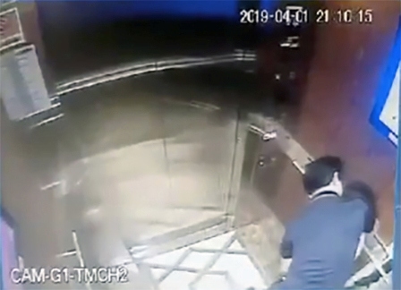 Chính thức khởi tố ông Nguyễn Hữu Linh vụ sàm sỡ bé gái trong thang máy - Ảnh 1