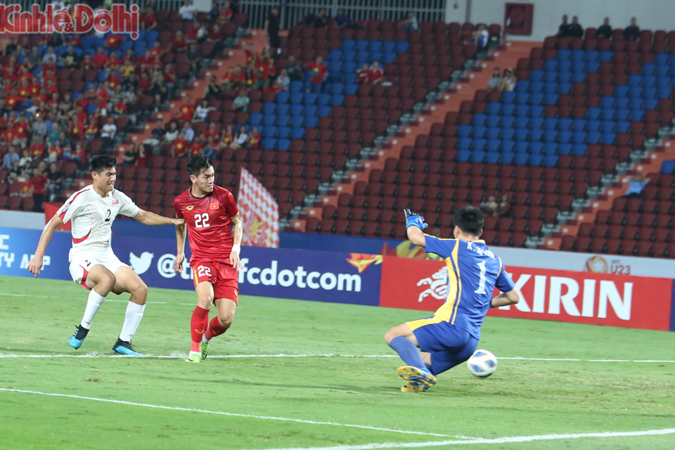 [Ảnh] 90 phút đáng quên của Bùi Tiến Dũng và U23 Việt Nam tại VCK U23 châu Á 2020 - Ảnh 7