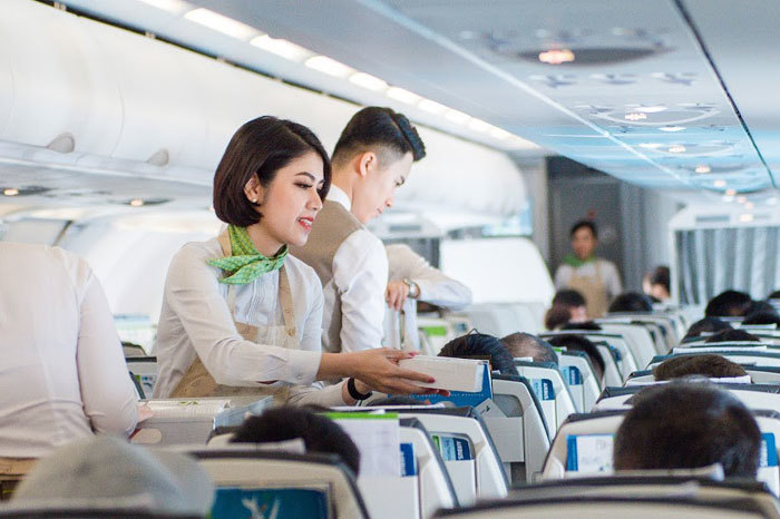 Bamboo Airways khai trương nhiều đường bay mới: Chiến lược đẩy mạnh  kết nối liên vùng - Ảnh 1