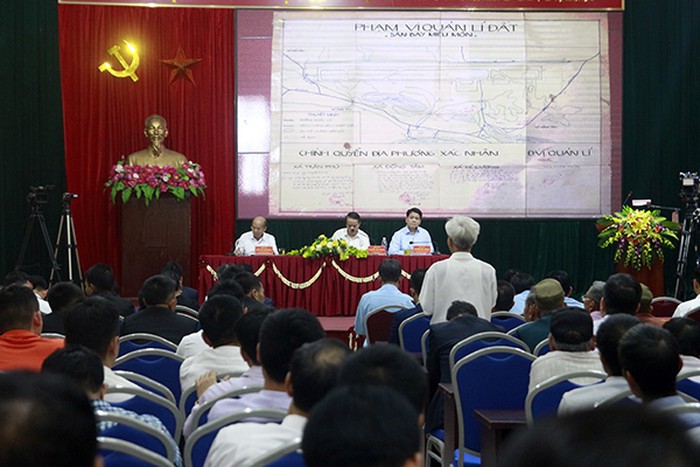 Thanh tra Chính phủ và lãnh đạo UBND TP Hà Nội đối thoại người dân xã Đồng Tâm - Ảnh 2
