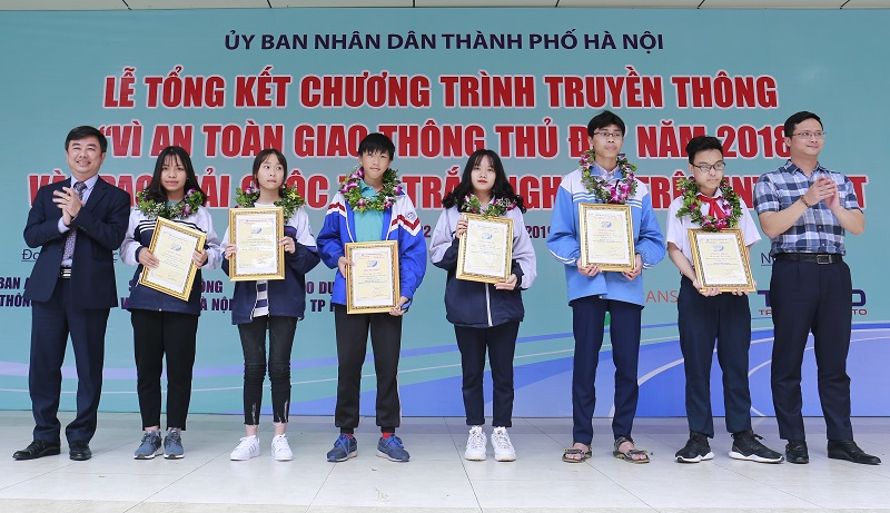 Tổng kết Chương trình truyền thông "Vì An toàn giao thông Thủ đô" năm 2018 - Ảnh 3