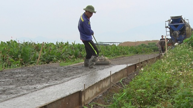 Xã Minh Quang, huyện Ba Vì: Vượt khó để về đích nông thôn mới - Ảnh 1