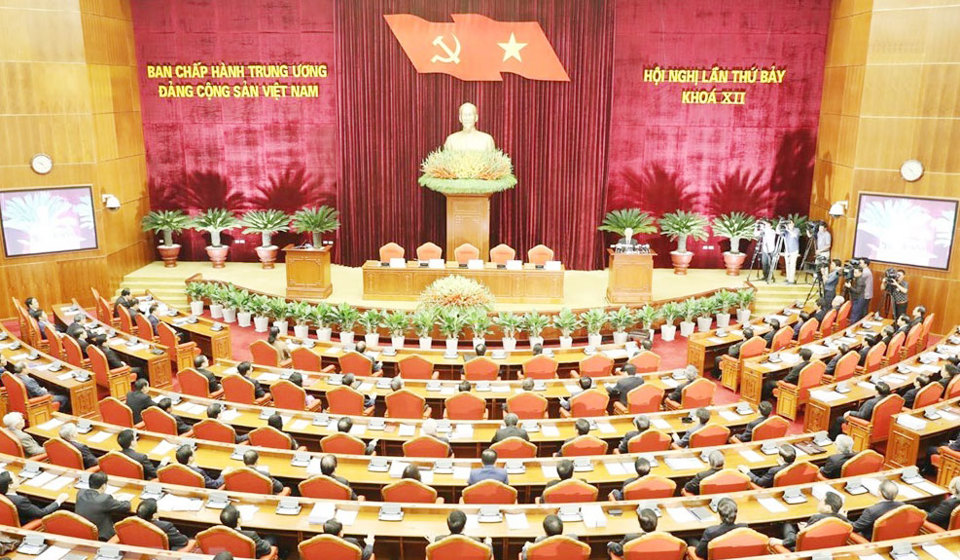 Bế mạc Hội nghị lần thứ 7, Ban Chấp hành Trung ương Đảng Khóa XII: Nhiều vấn đề lớn được quyết định - Ảnh 3