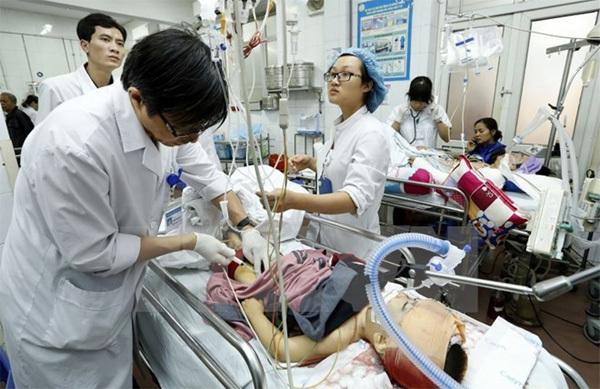 Hà Nội yêu cầu các bệnh viện sẵn sàng cấp cứu người bị tai nạn giao thông trong dịp Tết - Ảnh 1