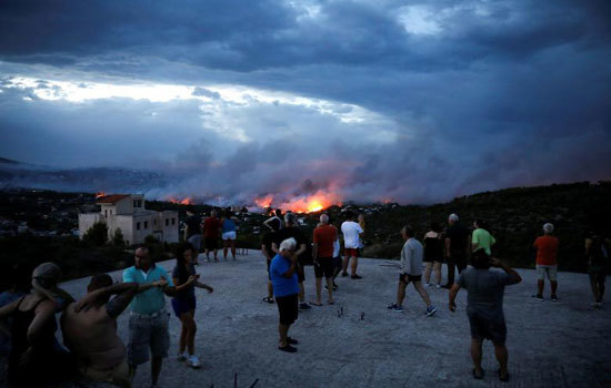 Hình ảnh cháy rừng khủng khiếp tại Hy Lạp khiến 20 người  thiệt mạng - Ảnh 1