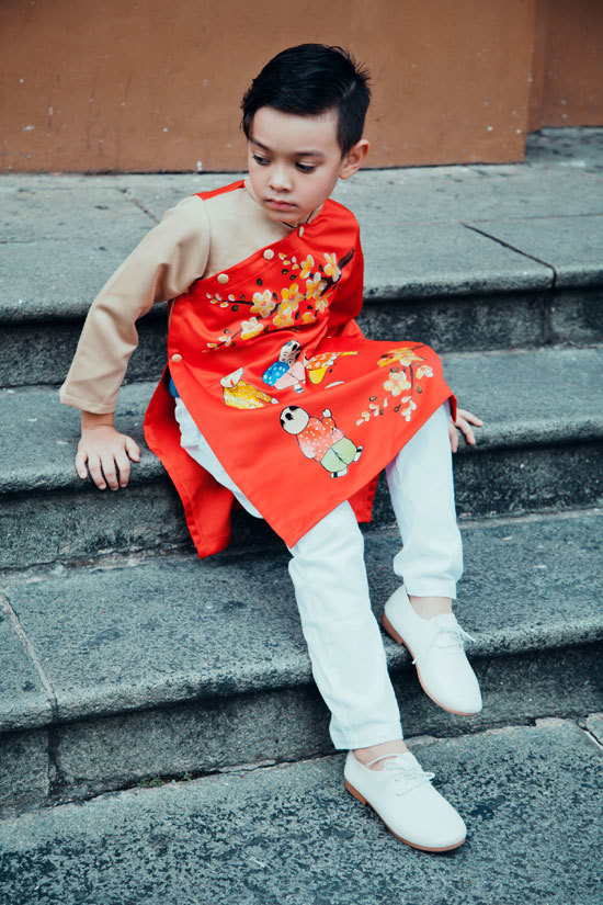 Ngọc Quyên bán áo dài ở Mỹ, trích tiền tặng trẻ em Việt - Ảnh 9