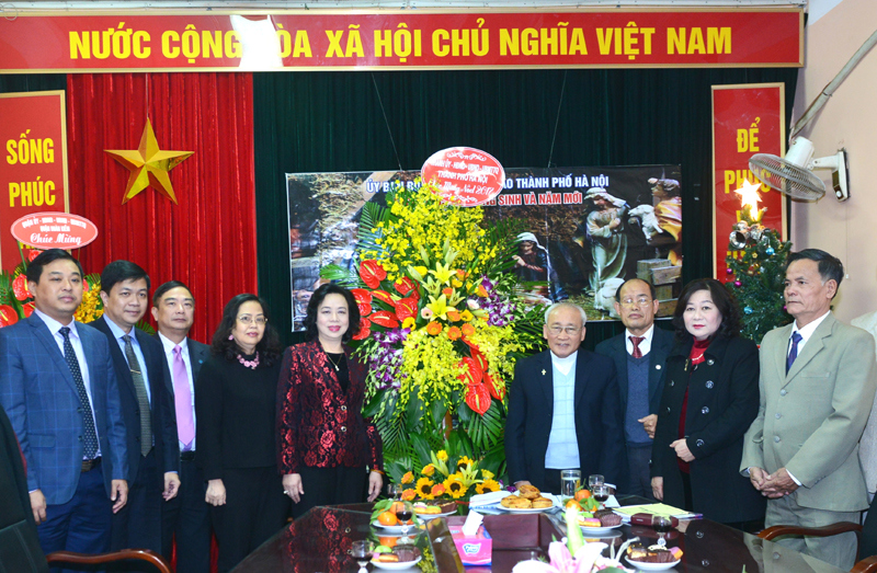 Lãnh đạo thành phố chúc mừng Ủy ban Đoàn kết Công giáo Việt Nam TP Hà Nội - Ảnh 1