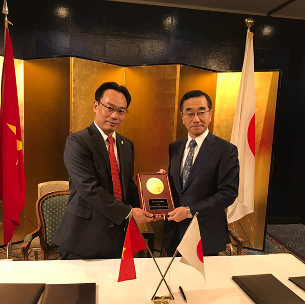 Đại học Bách khoa Hà Nội ký kết với Tổ chức Xúc tiến Thương mại Nhật Bản - Ảnh 2