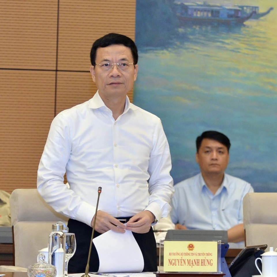 Bộ trưởng Nguyễn Mạnh Hùng: Thông tin tiêu cực trên mạng còn dưới 10% - Ảnh 1