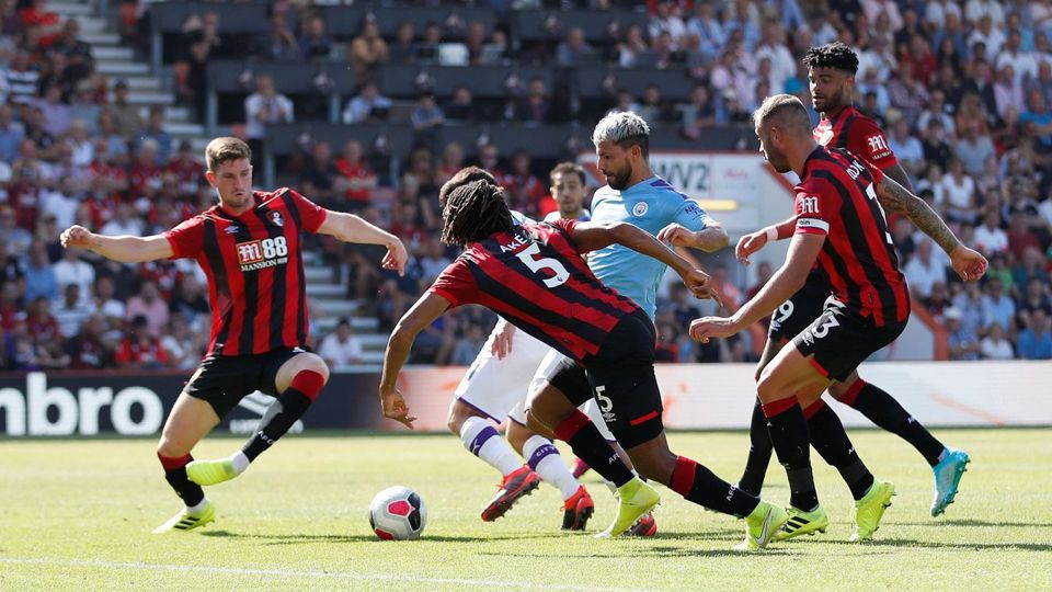 Aguero lập cú đúp, Man City áp sát Liverpool - Ảnh 2