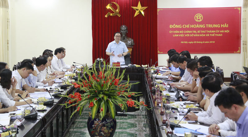 Bí thư Thành ủy Hoàng Trung Hải làm việc với Sở VH&TT Hà Nội: Đồng bộ, sáng tạo để phát huy các giá trị văn hóa của Thủ đô - Ảnh 1