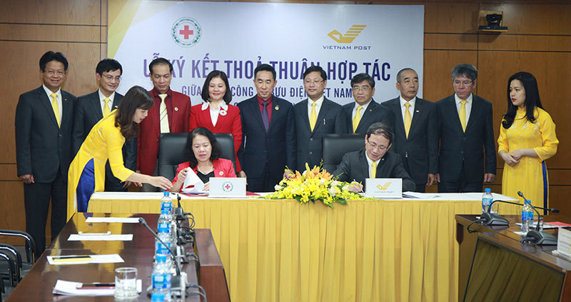 Bưu điện Việt Nam: Nỗ lực triển khai nhiều hoạt động nhân đạo - Ảnh 1