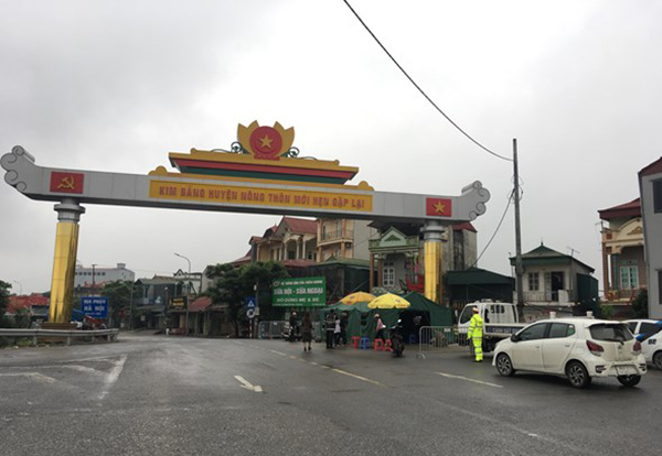 Thực hiện nghiêm kiểm soát cách ly xã hội tại 30 chốt cửa ngõ Thủ đô Hà Nội - Ảnh 5
