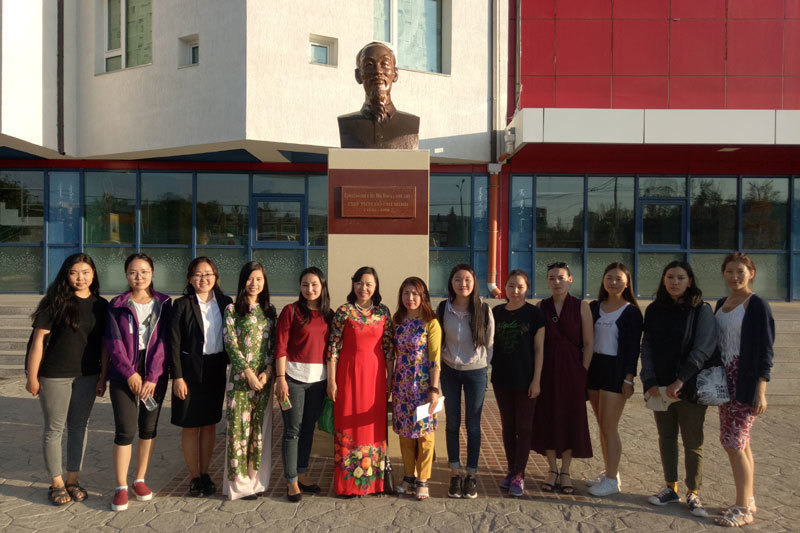 Khai giảng lớp học tiếng Việt đầu tiên tại Mông Cổ - Ảnh 4