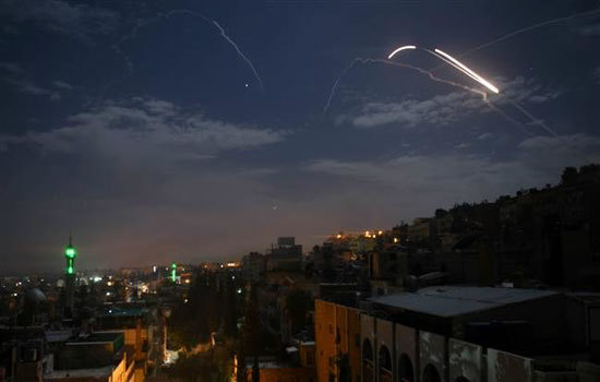 Moscow kêu gọi Israel ngừng các cuộc không kích bất hợp pháp vào Syria - Ảnh 1