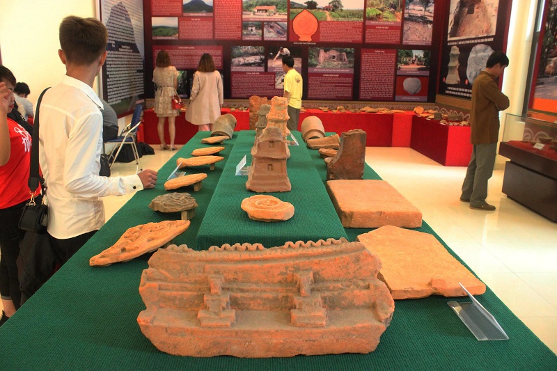 Du khách thích thú với Không gian văn hóa Phật giáo Trúc Lâm vùng Tây Yên Tử - Ảnh 7