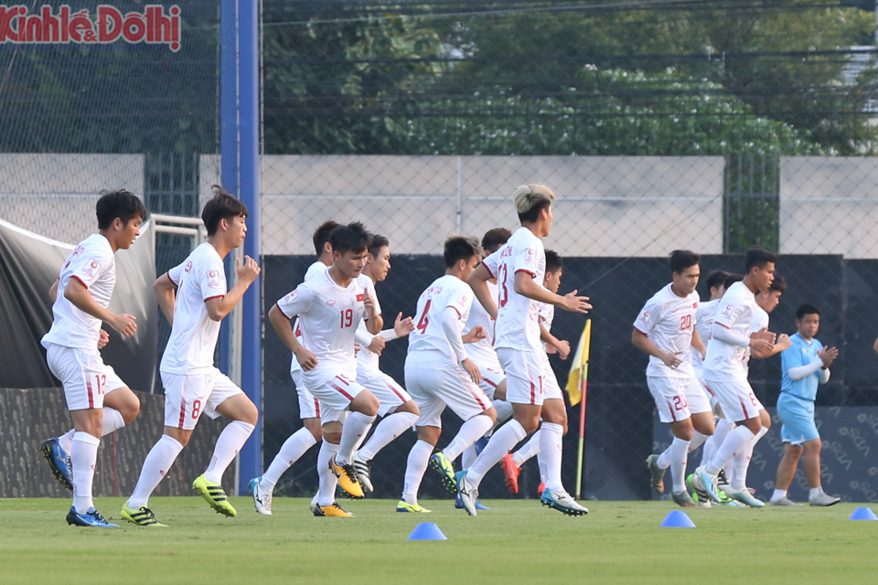 [Ảnh] U23 Việt Nam thiệt quân, thầy Park đau đầu trước trận đấu với U23 Triều Tiên - Ảnh 9