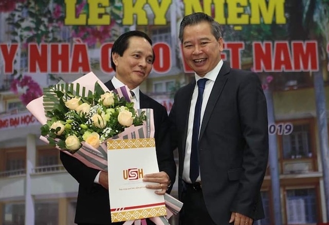 PGS.TS Nguyễn Quang Liệu làm Hiệu trưởng trường THPT chuyên Khoa học Xã hội và Nhân văn - Ảnh 1