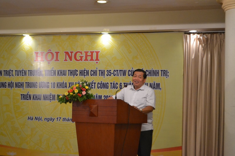 Đảng ủy Khối Doanh nghiệp Hà Nội: Kết nạp 54 đảng viên ở chi, đảng bộ ngoài khu vực Nhà nước - Ảnh 1