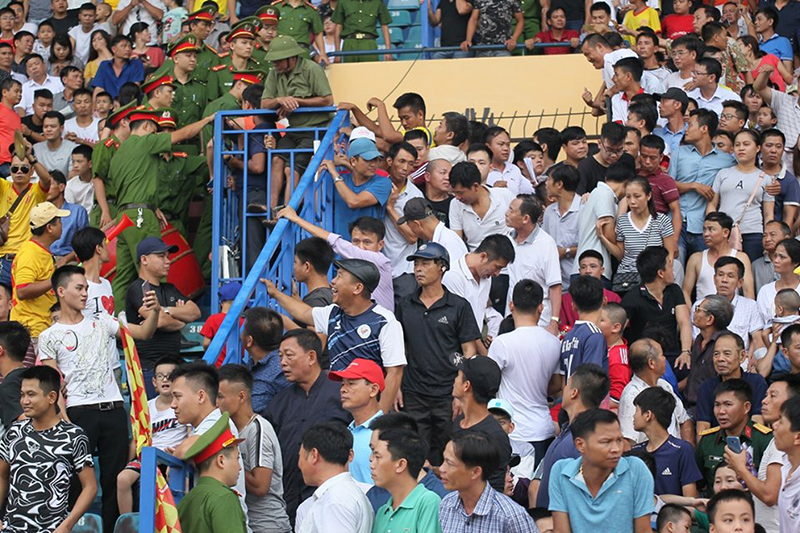 [Ảnh] Những khoảnh khắc hiếm có của bóng đá Việt Nam sau gần một thập kỷ - Ảnh 9