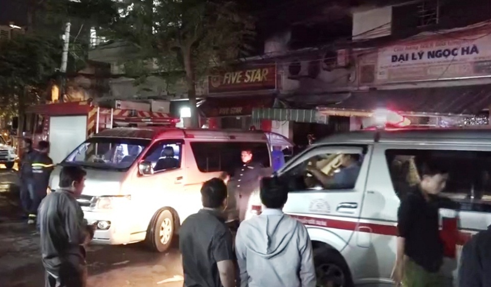 TP Hồ Chí Minh: Cháy nhà làm chết 3 người - Ảnh 1
