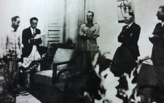 Cùng xem lại những hình ảnh xúc động về Chủ tịch Hồ Chí Minh - Ảnh 6