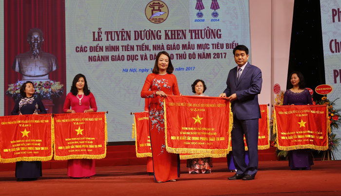 Chủ tịch Nguyễn Đức Chung: Ngành GD&ĐT Thủ đô có những bước phát triển nổi bật - Ảnh 2